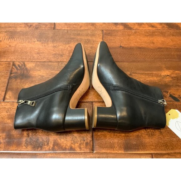 Joan Oloff Black Leather Square Toe Zip-Up Ankle Booties, Size 5.5 (US) - Picture 6 of 7